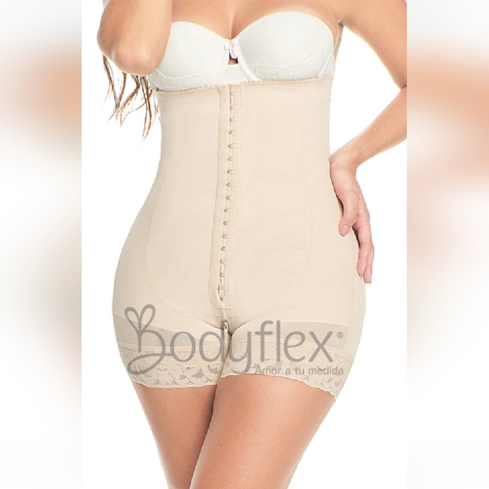 Faja moldeadora strapless